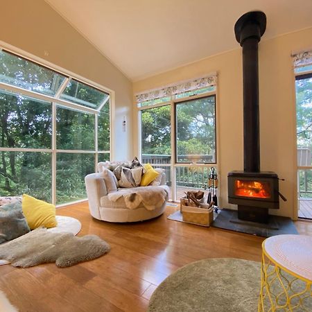 Sassafras Treehouse Private Home In The Dandenong Ranges, Victoria エクステリア 写真